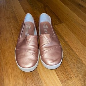 Metallic toms